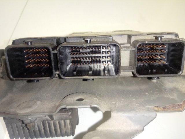 Електронний блок керування двигуном 0281012466 Peugeot/Citroen