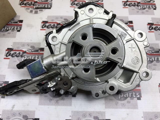 Купити LR129893 Land Rover Насос охолоджуючої рідини