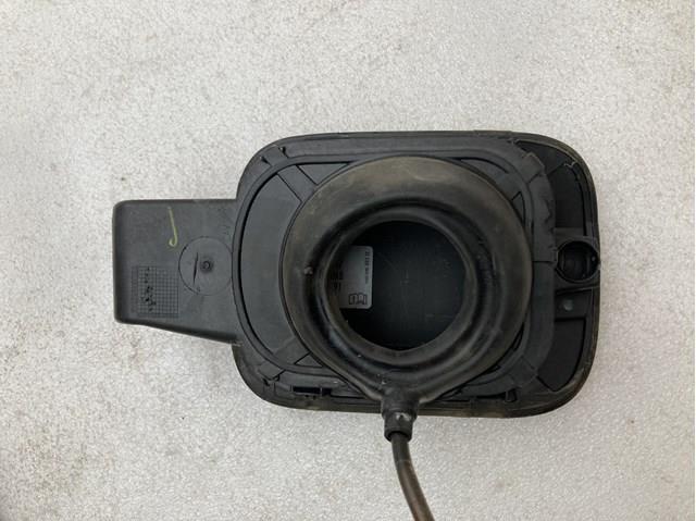 Лючок паливного бака FPS FP7430520