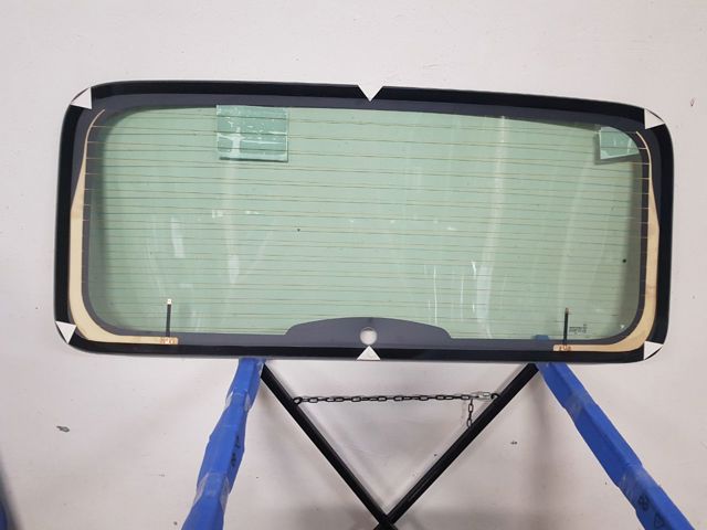 Скло ляди Pilkington GS5617D21P ціна, від 123.40 USD