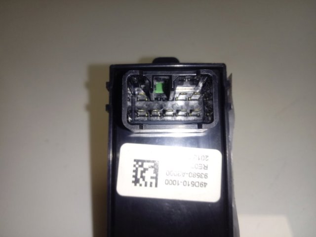 93580A2000 Hyundai/Kia 