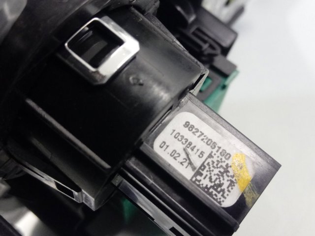 Кнопка запуску двигуна 9827205180 Peugeot/Citroen