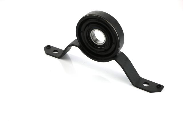 SCB4B0521106D Shafer Вал карданний основний заднього моста