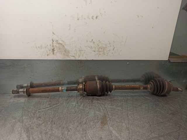 Піввісь передня, права Fiat/Alfa/Lancia 51785055 ціна, від 253.09 USD