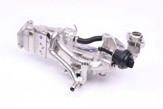 Купити 11718596445 BMW 