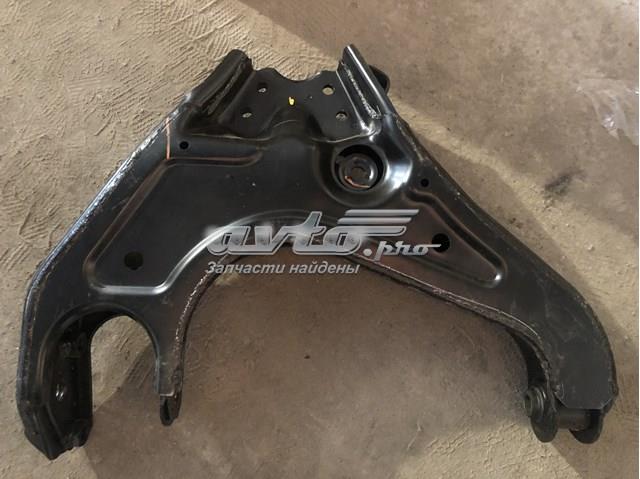 UR6134300B Mazda Важіль передньої підвіски нижній, правий