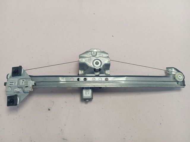  Renault (RVI) 807203557R ціна, від 42.28 USD