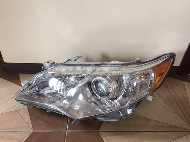 Основна фара - вставка Toyota 8114533720 ціна, від 90.17 USD