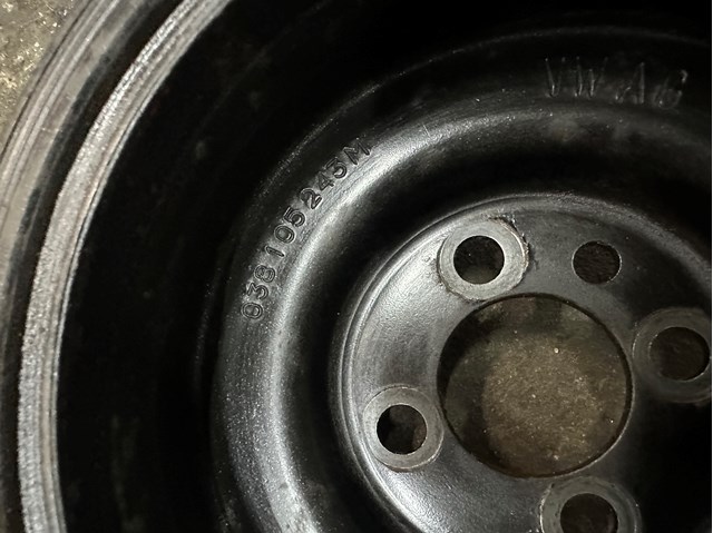  VAG 038105245M ціна, від 11.29 USD