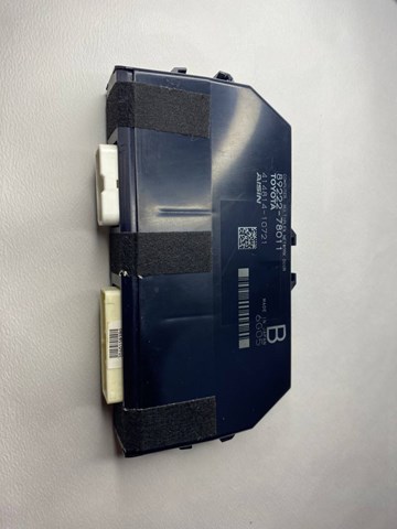 8922278011 Toyota 