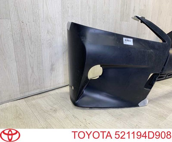 Передній бампер 521194D908 Toyota