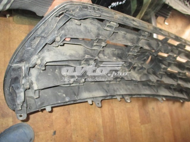 5310160580 Toyota Решітка радіатора