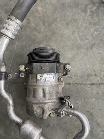 Купити LR035472 Land Rover Насос активного стабілізатора