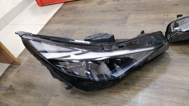 Основна фара - вставка Hyundai/Kia 92102AA200 ціна, від 733.06 USD