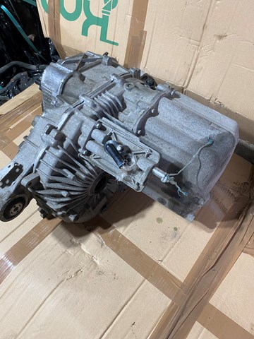 Двигун у зборі (електричний) Tesla 103700000F ціна, від 253.37 USD