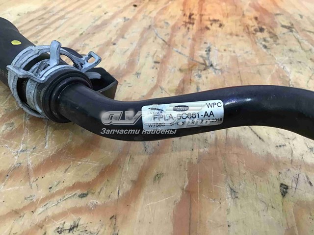 Купити LR062010 Land Rover Шланг для видалення повітря