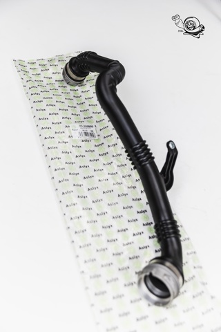 EBY413252A1233 Glossyautoparts Шланг/патрубок интеркуллера