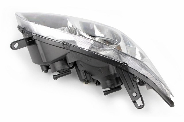 Фара правая BYD BYDF34121200 ціна, від 38.13 USD