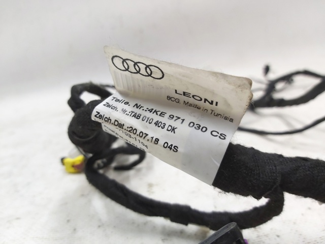  VAG 4KE971030CS ціна, від 50.67 USD