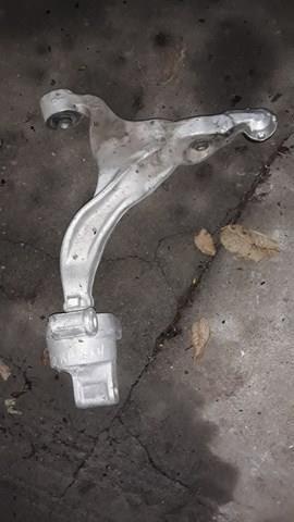 Важіль передньої підвіски нижній, правий Q0371629 Q-fix