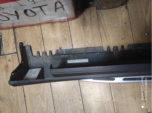 A1676986500 Mercedes Накладка на поріг ліва