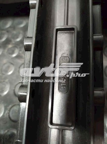 31690202 Volvo повітропровід радіатора