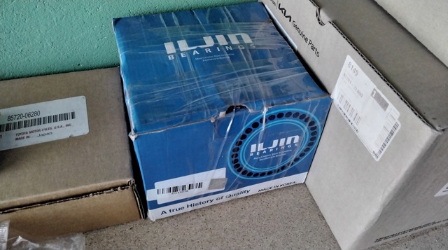 Передня маточина IJ113079 Iljin