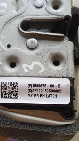 Замок задніх дверей, лівих на Tesla Model 3  5YJ3