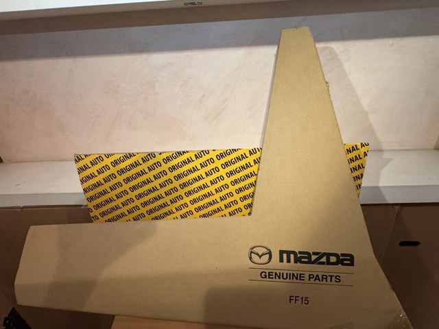 Купити DFR552110 Mazda Крила