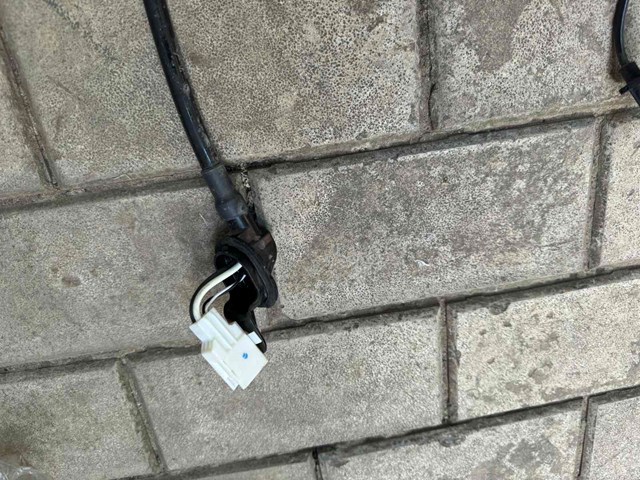 KA0K437EX Mazda Датчик ABS задній правий