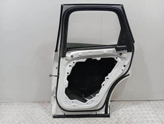 32399082 Volvo Двері пасажирські задні праві