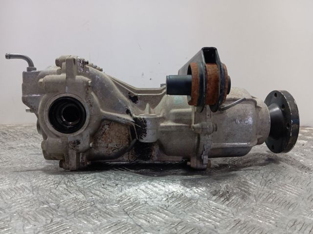 Купити 383000649R Renault (RVI) Редуктор середнього моста (головна передача)