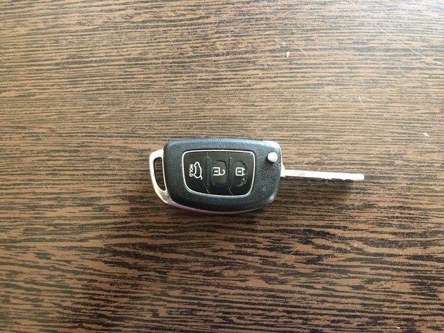  Hyundai/Kia 954302W400 ціна, від 25.17 USD