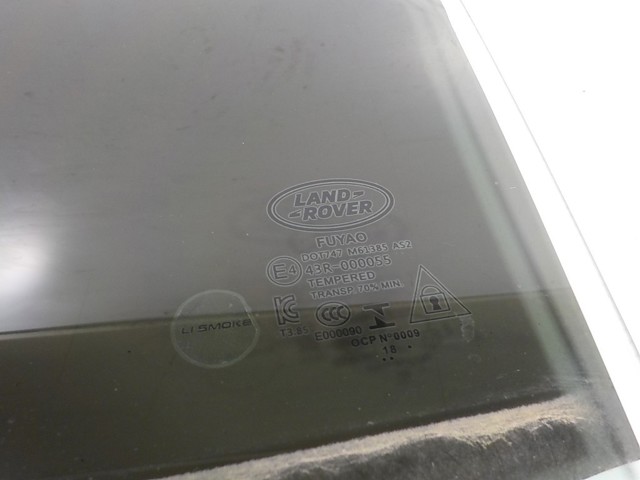 Скло задньої двері лівої LR114605 Land Rover
