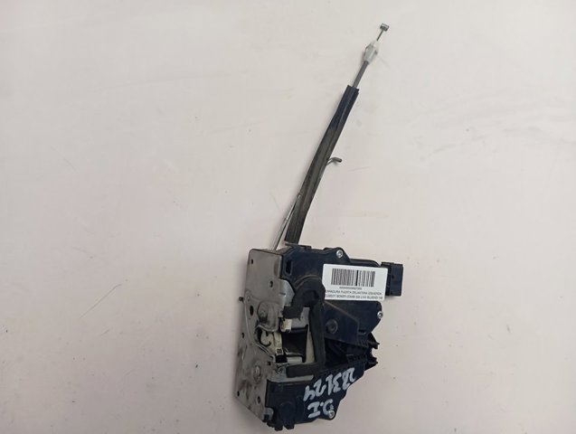 Замок дверей водія Fiat/Alfa/Lancia 1395270080