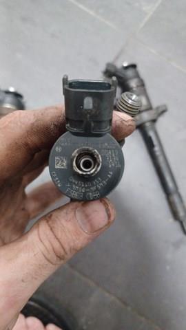 Паливні форсунки 9M5Q9F593AA Ford