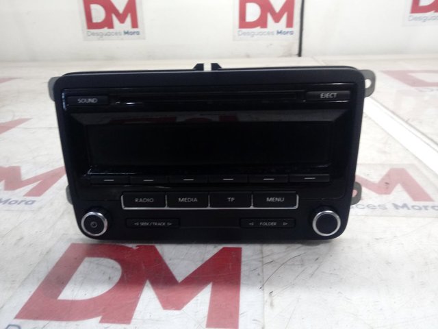 Купити Магнітола Volkswagen Passat B7 365