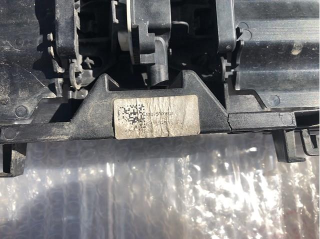 A1675000602 Mercedes Жалюзі радіатора охолодження