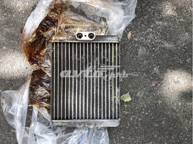  17217645693 BMW