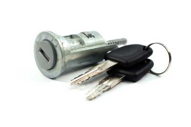 Купити 93740017 General Motors Личинка замка запалювання