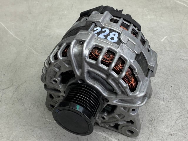 Генератор Renault (RVI) 231007518R ціна, від 109.20 USD