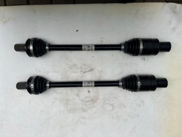 Купити A2433502901 Mercedes Піввісь задня