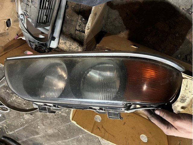  BMW 51138159306