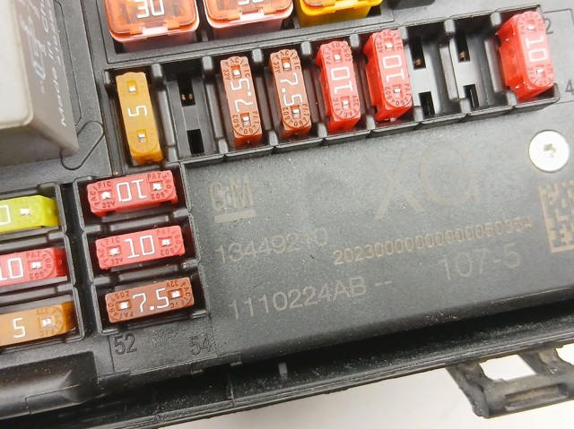 Купити 13449210 Opel 