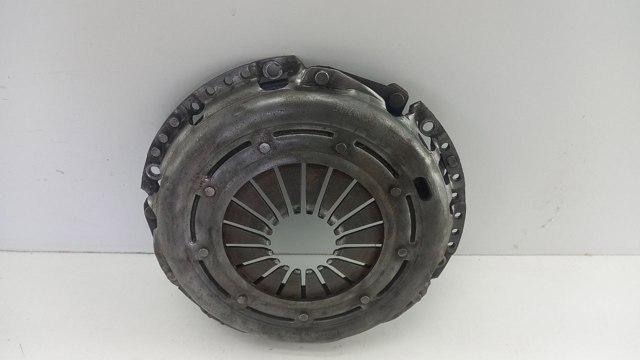 Купити AV617563CB Ford Корзина зчеплення