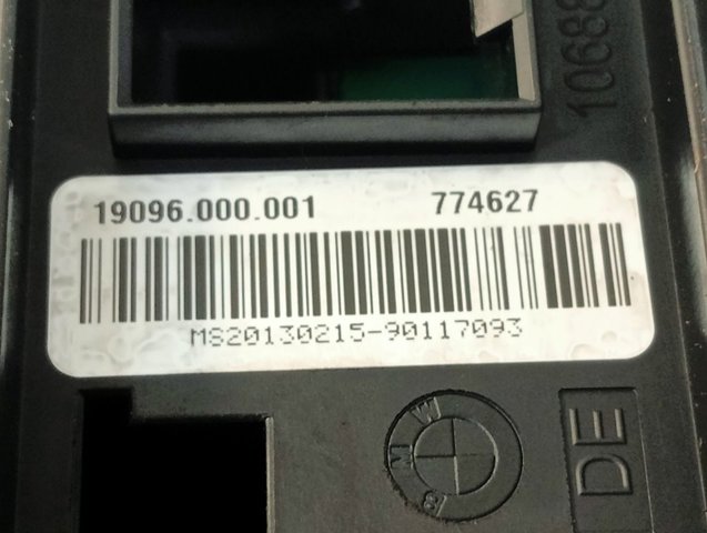 Блок запобіжників 9224879 BMW