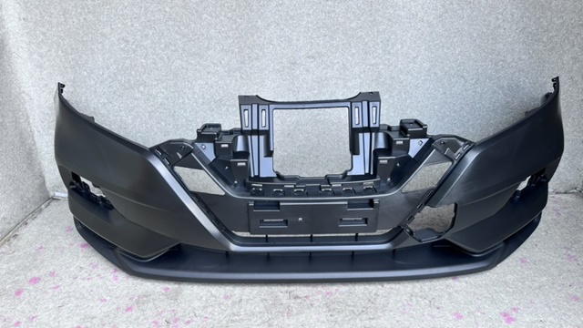Бампер на авто Nissan/Infiniti 620226MR0H ціна, від 144.08 USD
