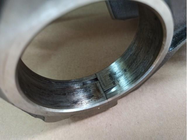 Купити CAY102300 Mazda 