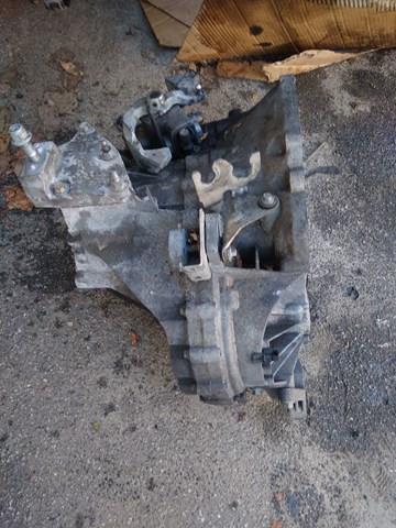 МКП в зборі Ford BG9R7002KCC ціна, від 320.53 USD
