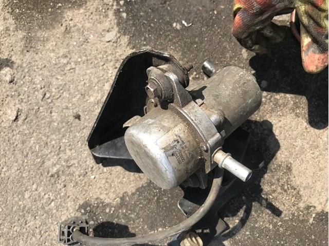 26110XA00A Subaru Насос вакуумний